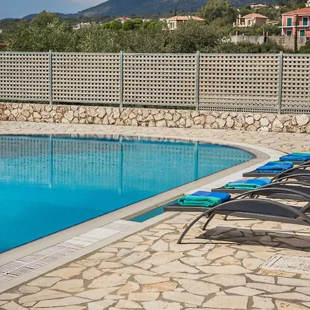 Delightful Kefalonia 3 Bedrooms Mare Blue Private Pool ترابيزاكي