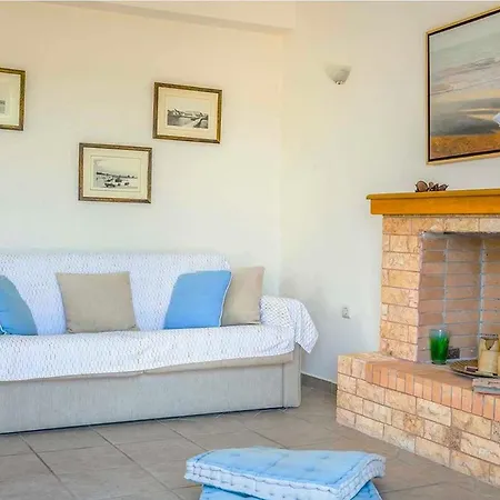 Delightful Kefalonia 3 Bedrooms Mare Blue Private Pool Close To Amenities Trapezaki Villa *