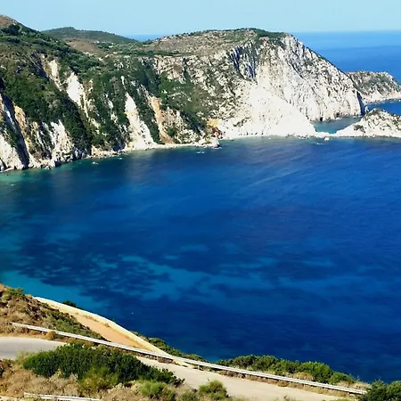 Delightful Kefalonia 3 Bedrooms Mare Blue Private Pool Close To Amenities Trapezaki *