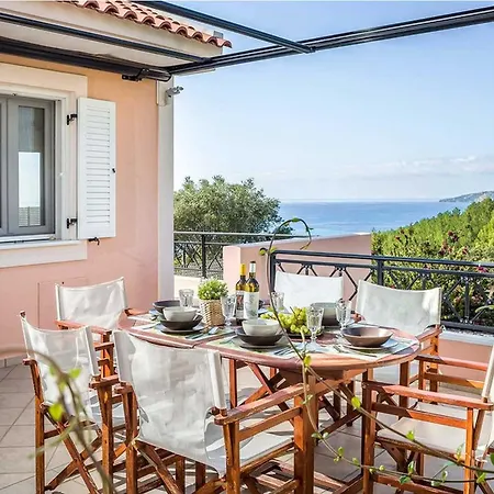 Delightful Kefalonia 3 Bedrooms Mare Blue Private Pool 别墅